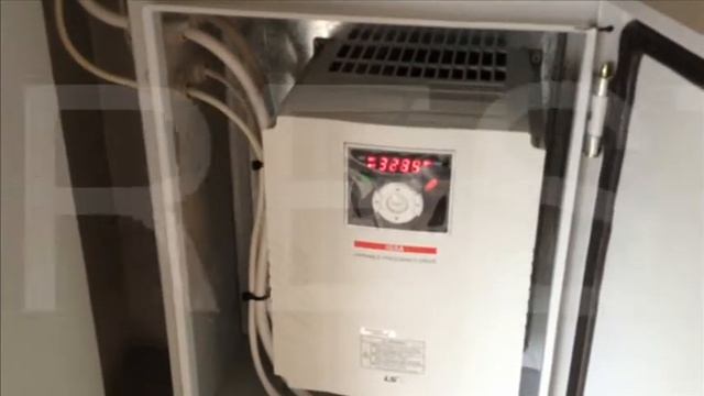 Formátovací Pila Rojek PK320 Frekvenční Měnič Www.DOBRESTROJE.cz.wmv