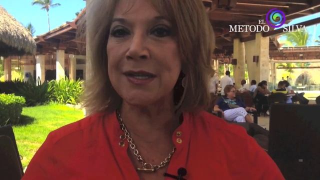 Laura Silva responde - Meditación para Manifestar mis Deseos смотреть онлайн