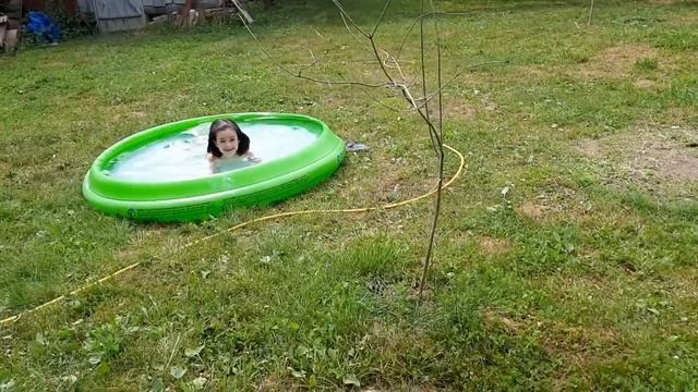 Сезон купания открыт. Халва из орехов. смотреть онлайн