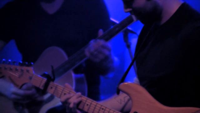 Cobra Kai Live: Ace Degenerate (Johnny's Theme) Leo Birenberg & Zach Robinson (feat. William Zabka) смотреть онлайн