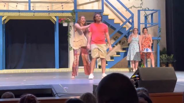 Boo Mama Mia clip смотреть онлайн