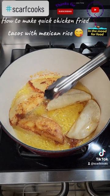 How to make quick chicken fried tacos with mexican rice 😋 смотреть онлайн