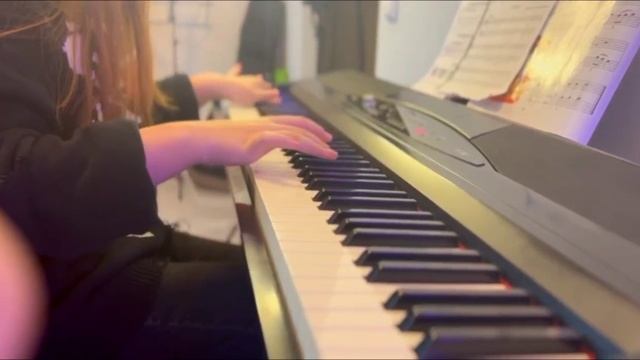 Медитация от Лили 😍 смотреть онлайн