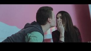 Цок цок у него появились она