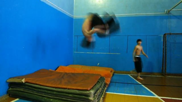 easy trainings(part 2) смотреть онлайн