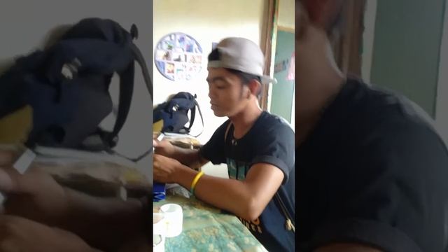 Tabudi.
Way kaon cge lng og kanta😎😎😎😂😂😂 смотреть онлайн