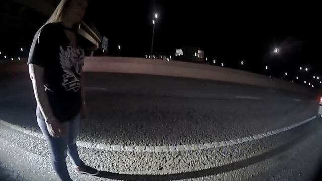 Lady Tries Fooling Breathalyzer | Cop Calls Her Out смотреть онлайн