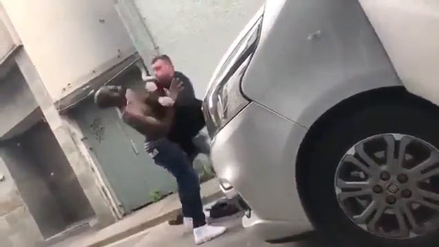 Usual Migrant block a car Instant KO from Polish guy смотреть онлайн