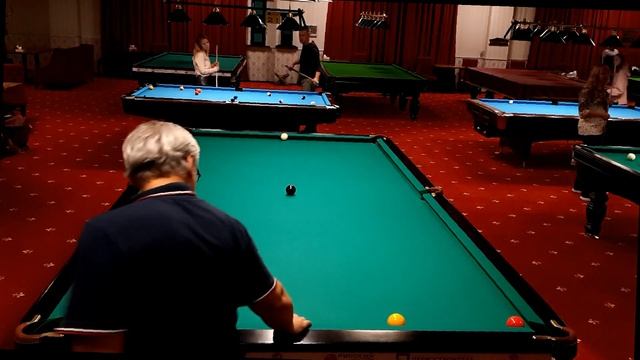 Французы вперёд, назад и штаны по короткому. смотреть онлайн