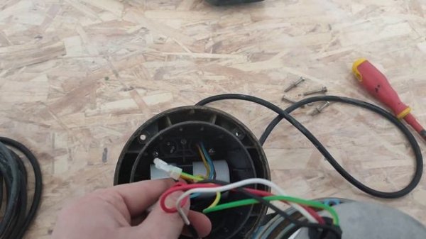 Джилекс 350/17, убираю неисправный поплавок.