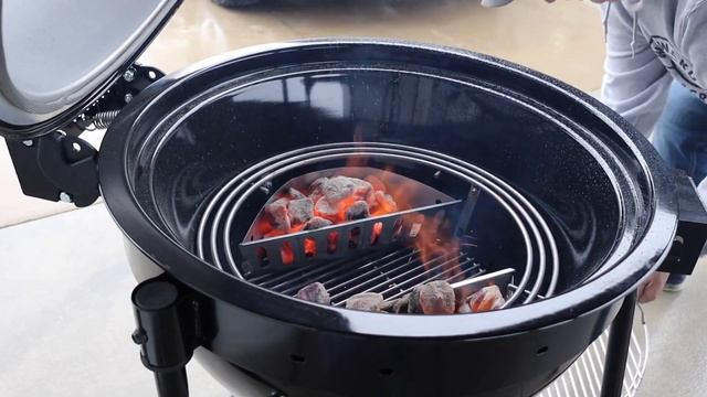 Weber Kamado Summit E6 First Cook [and fixing some assembly issues]