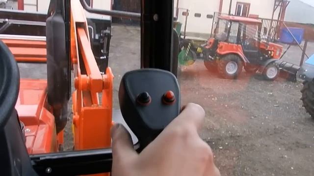 Экскаватор погрузчик ЭП-Ф-П ( МТЗ 92П) смотреть онлайн
