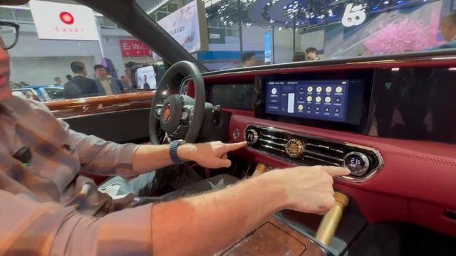 Самый большой китаец за 40 млн рублей: Hongqi LS7. Самые роскошные модели Хончи, Хунцы #ДорогоБогато