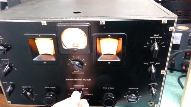 Hammarlund HQ-120 Receiver смотреть онлайн