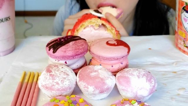 ASMR PINK FOOD PARTY 💗 (PINK EGG, SUSHI, MACARON, MOCHI, GLASS NOODLES, POCKY, TURKISH DELIGHT) смотреть онлайн