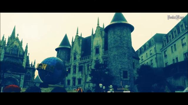 French Village Ba Na Hills смотреть онлайн