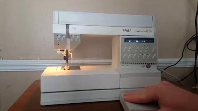Pfaff 1475 CD Creative Sewing Machine смотреть онлайн