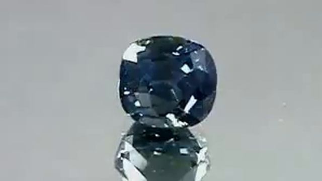 SP-159 Natural 3.81 Ct. Greenish Blue Sapphire смотреть онлайн