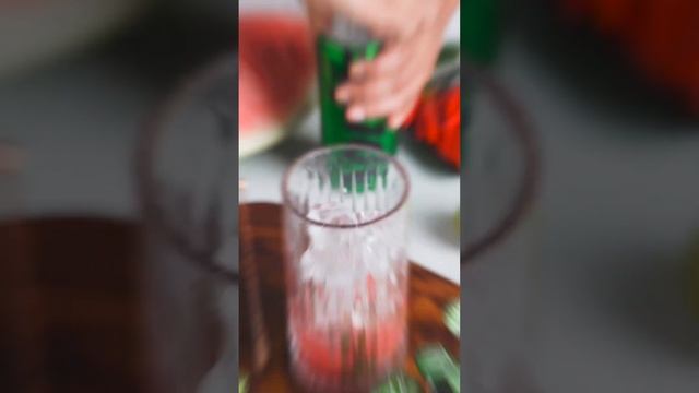 Watermelon mojito with Sprite #shorts смотреть онлайн