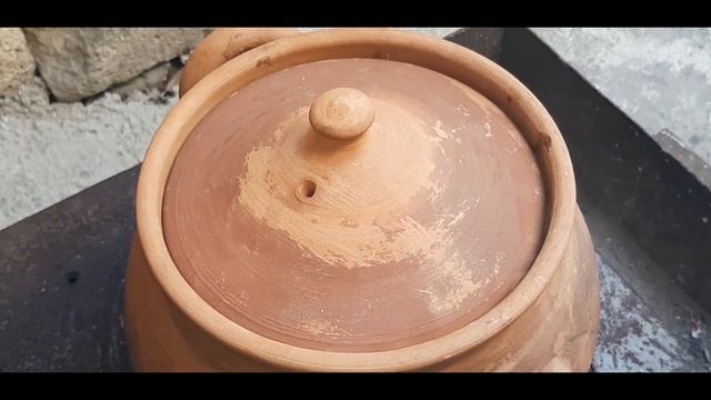 ПРИГОТОВИЛИ ОЧЕНЬ ВКУСНОЕ АЗЕРБАЙДЖАНСКОЕ БЛЮДО КАЛАПЫР В ГЛИНЯНОМ ГОРШКЕ НА КОСТРЕ смотреть онлайн