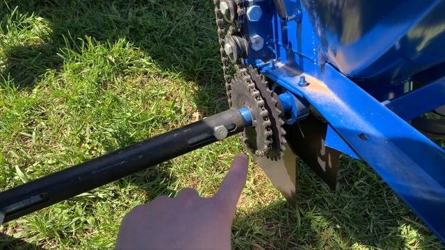 Картоплесаджалка для мототрактора двухрядна КС18 (регульоване міжряддя) смотреть онлайн