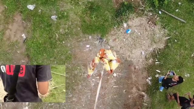 BAGI BAGI SNACK LEWAT DRONE!!LIAT REAKSI NAK BAKU HANTAM😂‼️#prankdrone