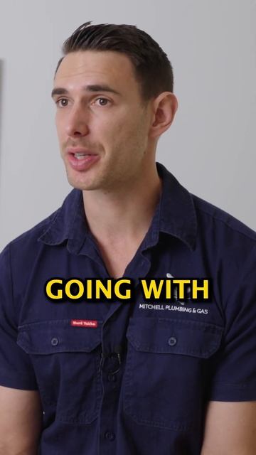 ♻️ What is the most efficient hot water system? #brisbane #shortvideo смотреть онлайн