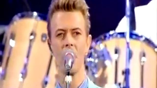 Queen, David Bowie & Mick Ronson - Heroes [Freddie Mercury Tribute Concert]