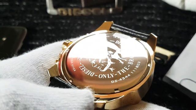 MUSIC AND QHD QUALITY VIDEO - DIESEL MEGA CHIEF WATCH - STYLE#DZ4344 смотреть онлайн