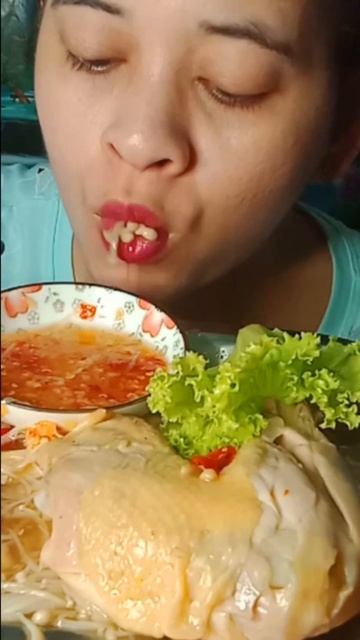 Eat needle mushrooms with Koh Kong fish sauce is very delicious #short смотреть онлайн