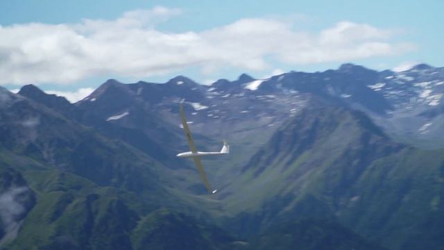 Composite RC Gliders at Flying Circus 2022 смотреть онлайн