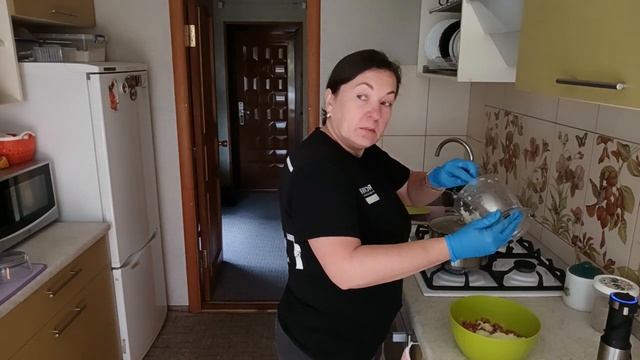 Замариновала фарш на котлеты 😊 смотреть онлайн