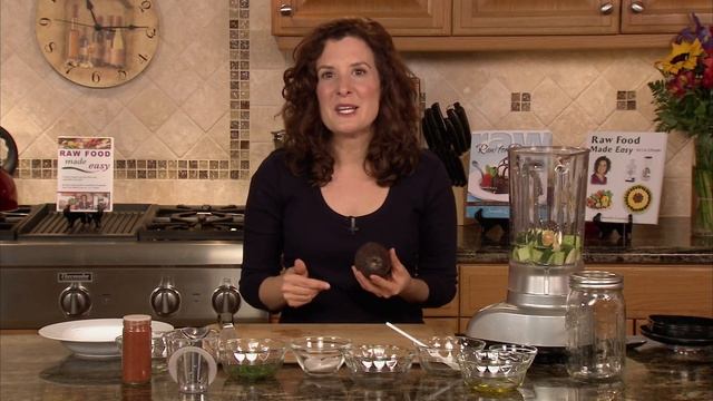 Creamy Zucchini Soup: Raw, Dairy-Free смотреть онлайн