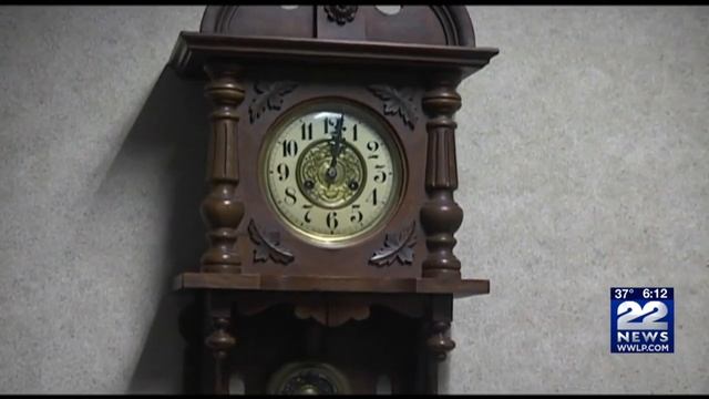 State representatives looking into changing time zones смотреть онлайн