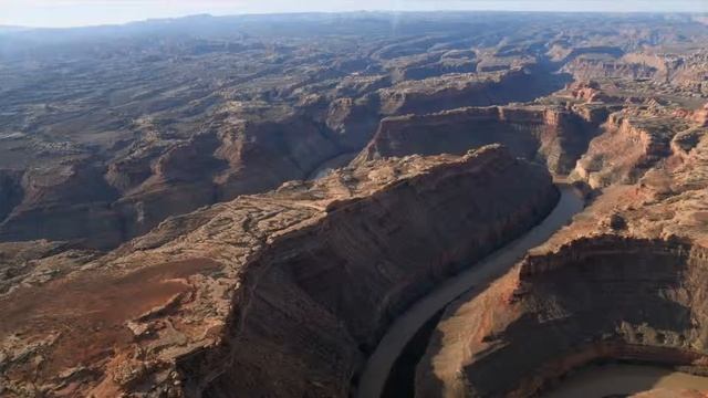 I Rely on My Eyes | Pilot смотреть онлайн