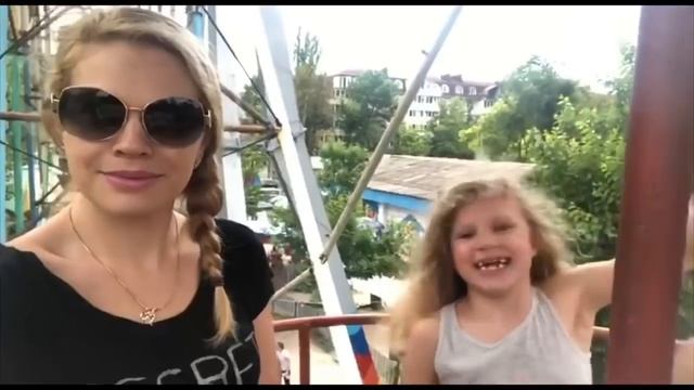 ПОДПИСЧИКИ В ИНСТАГРАМ УПРАВЛЯЮТ ДНЁМ ВСЕЙ СЕМЬИ | 24 ЧАСА ДЕЛАЕМ ВСЁ ЧТО ВЫ СКАЖЕТЕ смотреть онлайн