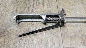 Дозатор для паяльной пасты  (флюса)