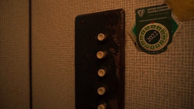 Grotty 1964 ZUD Floor-weight Traction Elevator @Ul. Sienkiewicza 52 Kl. A, Łódź, Poland.