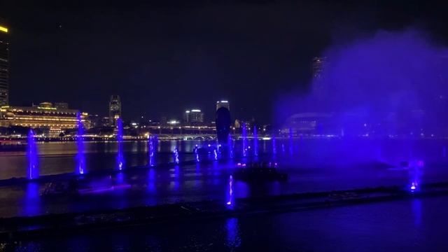 Spectra - Marina Bay Singapore. Bad sound quality. 🙄 смотреть онлайн