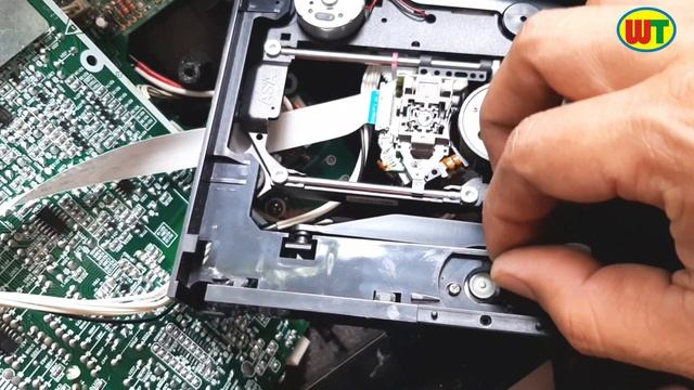 Servis Big Band Polytron Hanya Menggunakan Ban Dalam Bekas, Langsung Jadi Baik смотреть онлайн