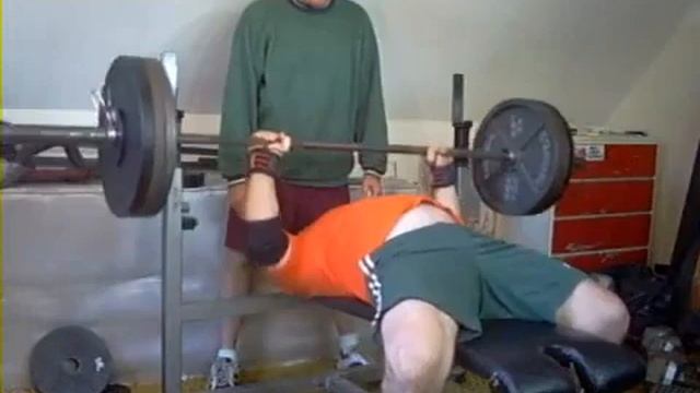 Bench Press 410 miss / 325 x 7 / 250 x 18 смотреть онлайн