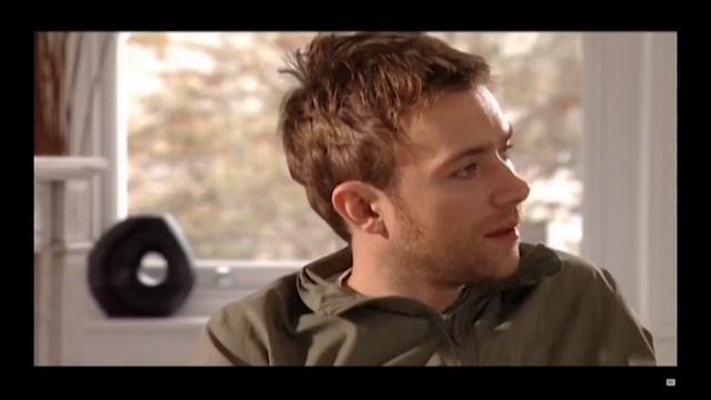 Damon Albarn in 'How do you like Iceland?' (2005) смотреть онлайн