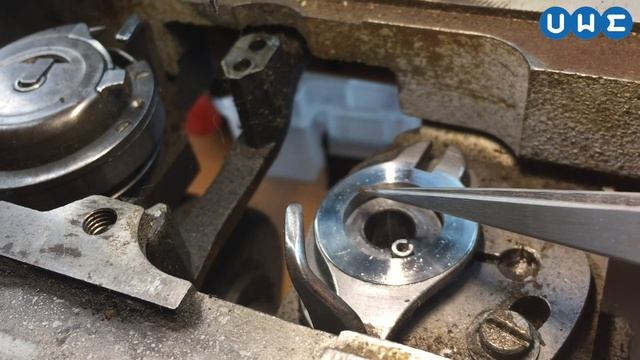 Adler 167 Hook Removal and Installation смотреть онлайн