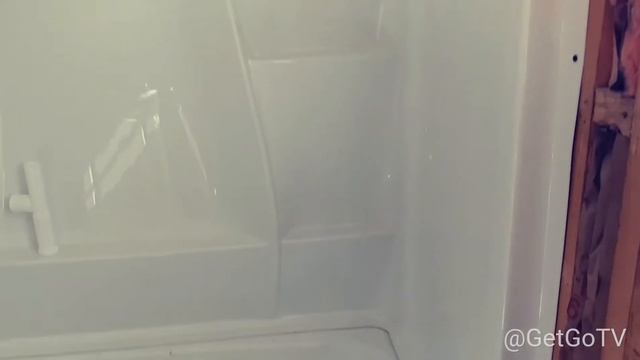 HOUSE RENOVATION DAY 9 - BATHROOM смотреть онлайн