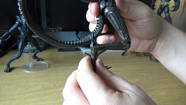 NECA Alien Isolation Xenomorph Action Figure Review - NECA Series 6 смотреть онлайн