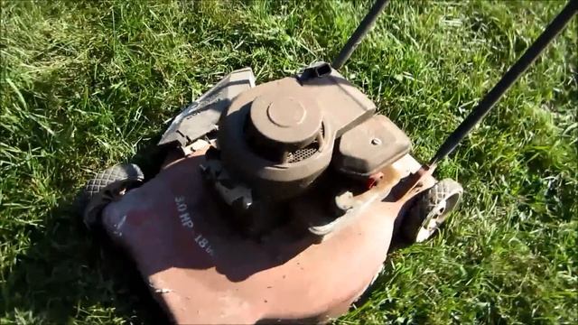 Free Junk Lawn Mower with a 3.0HP Briggs & Stratton Engine - Starts & Really Pretty! - July 29, 201 смотреть онлайн