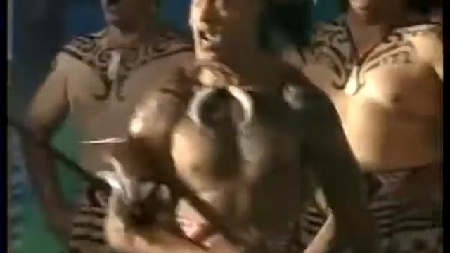 Waka Huia - Lion King_Circle of Life.flv смотреть онлайн