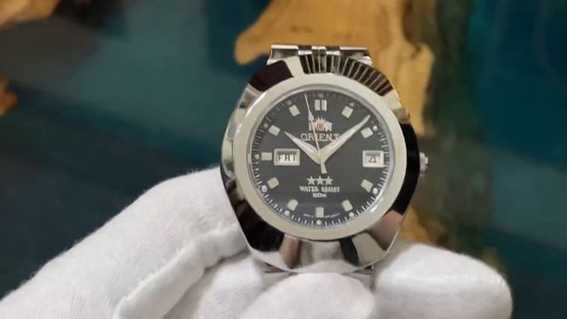Đồng hồ Orient Automatic EM70-C0-B Made in Japan | Review đồng hồ nhật | Quang Lâm. смотреть онлайн