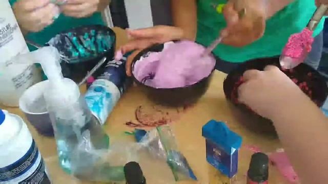 Blindfolded Slime Wars! #slimechallenge смотреть онлайн