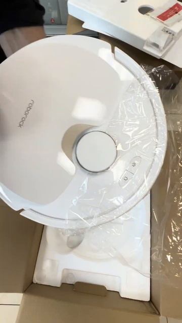 Roborock Q Revo скоро в России! Узнай о поступлении первым! смотреть онлайн